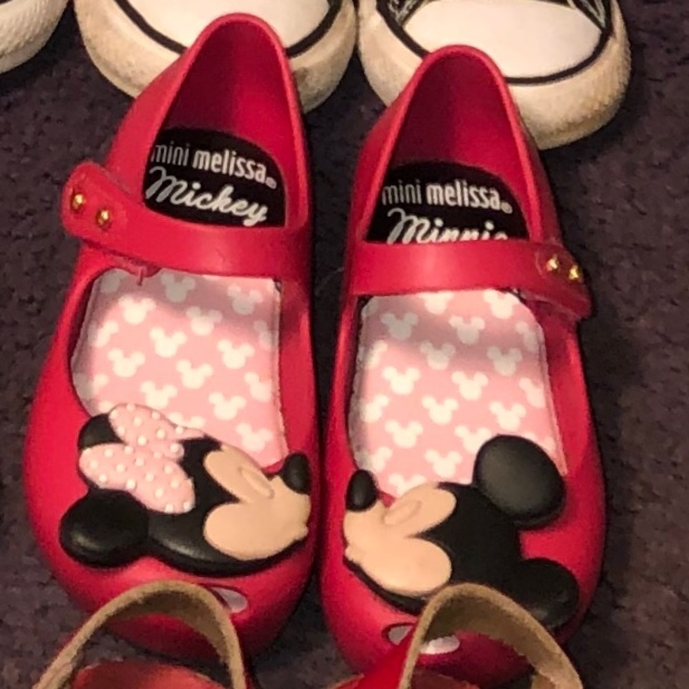 Hot pink mini Melissa